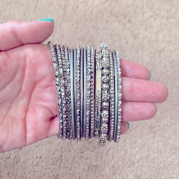 Silver bangles - Picture 2 of 3